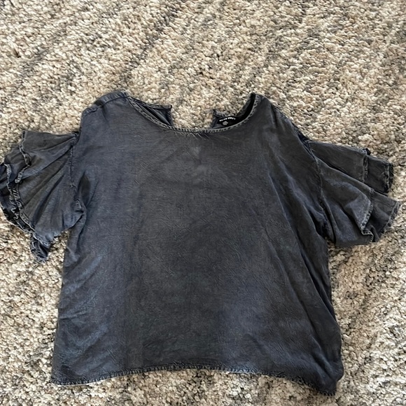 Dark grey wash short sleeve shirt with ruffled arms. NWOT - Picture 1 of 1
